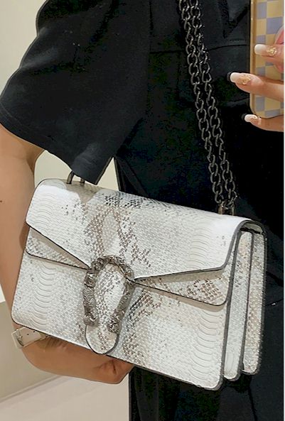 Lotus Embroidery Chic: Embrace Sophistication with our Crossbody Statement Piece!