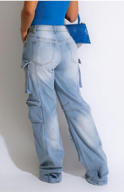 Load image into Gallery viewer, Confidence Meets Fashion: Non-Stretch Cargo Jeans in Sizes S - 2XL
