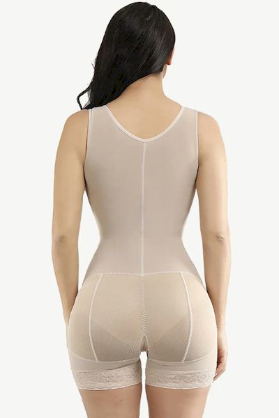 Load image into Gallery viewer, Enhance Your Curves: Adjustable Closure Fajas Bodysuit
