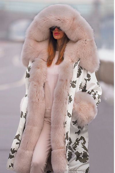 Load image into Gallery viewer, Elegant Winter Coat: A Must-Have for the Discerning Fashionista
