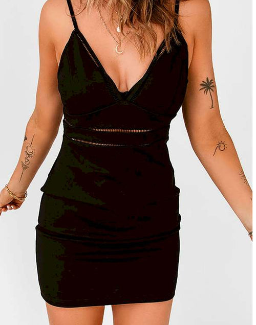 Load image into Gallery viewer, Curve Commander: Black Deep V Neck Backless Bodycon Dress
