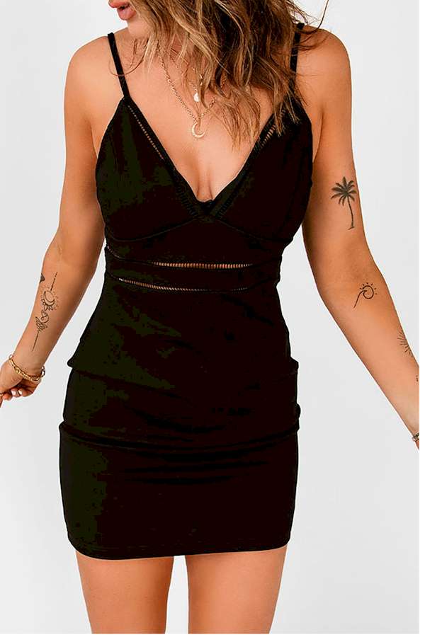 Curve Commander: Black Deep V Neck Backless Bodycon Dress