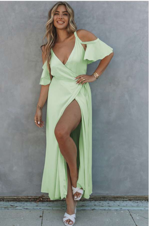 Exquisite Green Cold Shoulder Flutter Sleeves Maxi Dress