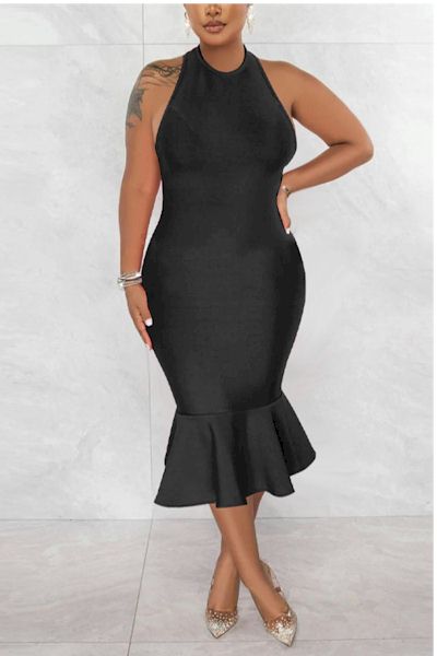 Curves Unleashed: Embrace Your Figure in our Stunning Mermaid Midi Dress!