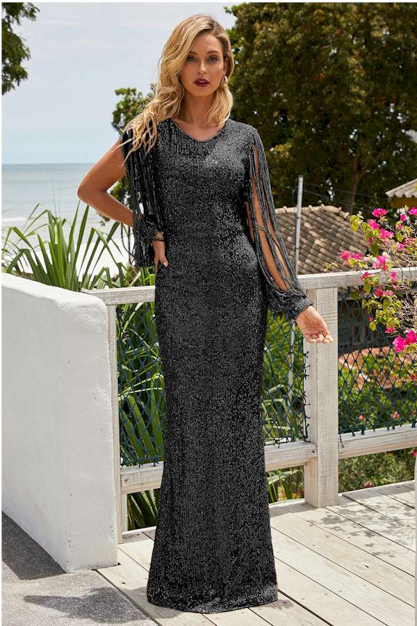 Sequin-Embellished Maxi Dress: The Ultimate in Luxury and Elegance