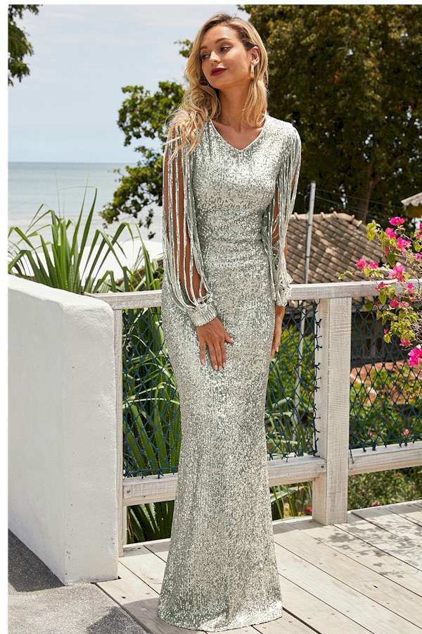 Sequin-Embellished Maxi Dress: The Ultimate in Luxury and Elegance