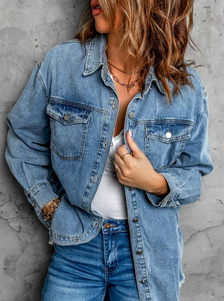 Pocket Raw Hem Buttoned Denim Jacket