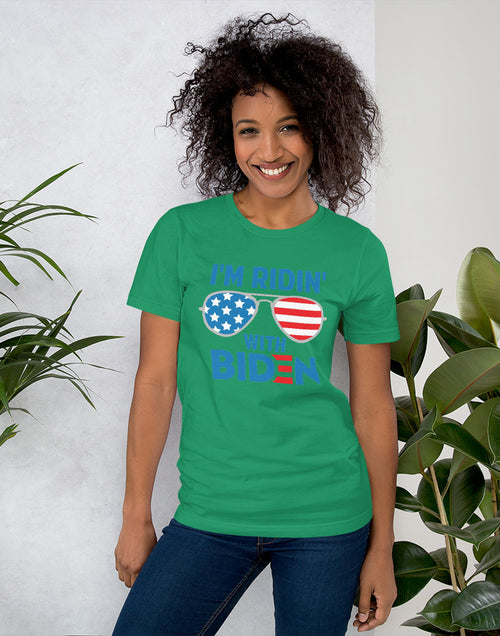 Load image into Gallery viewer, I&#39;m Ridin With Biden 2020 Short-Sleeve Green T-Shirt
